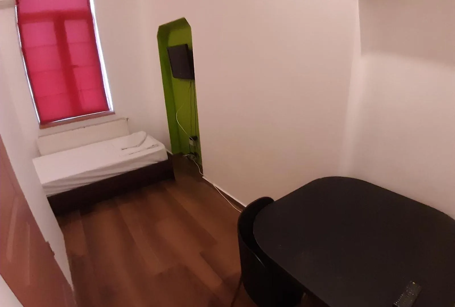 Harry Hotel Smart Hotel