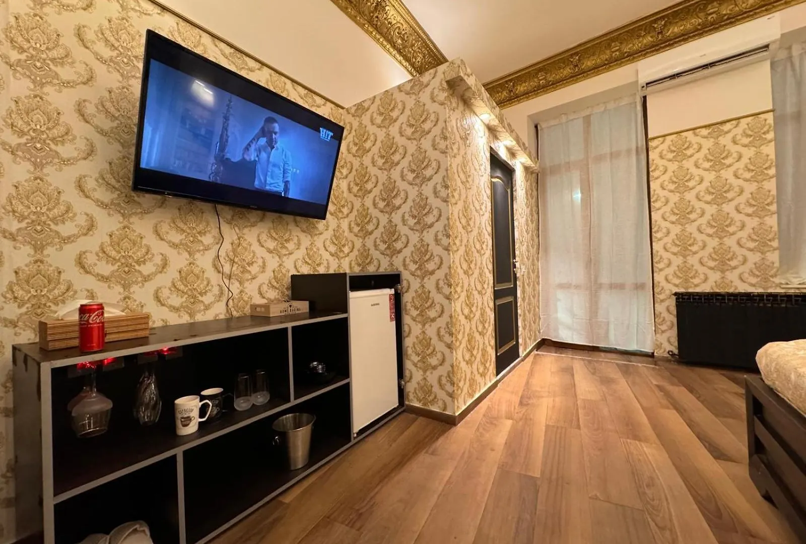 Harry Hotel Smart Hotel