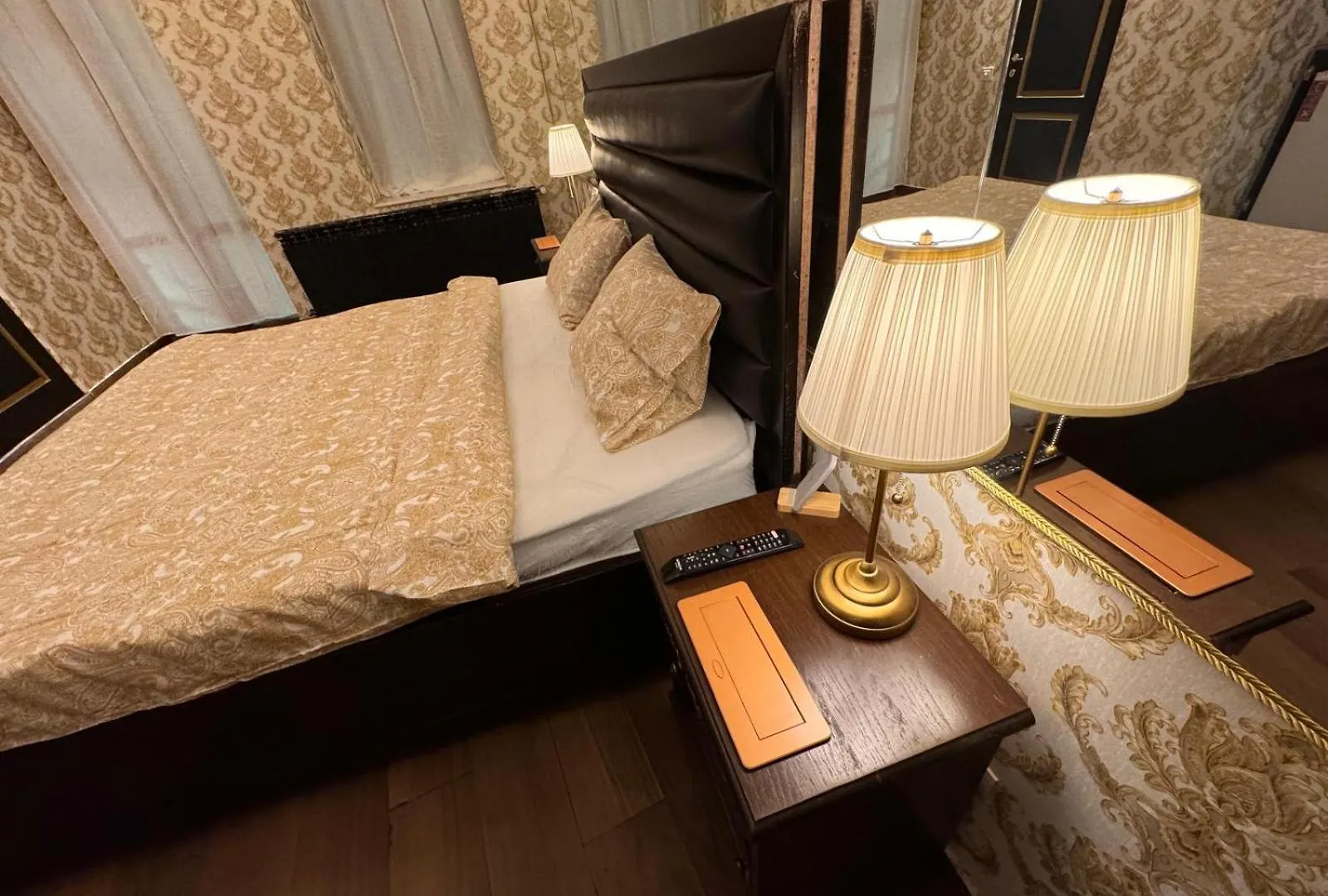 Harry Hotel Smart Hotel  ブカレスト